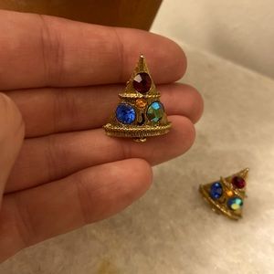 Vintage Christmas Tree Clip on Earrings